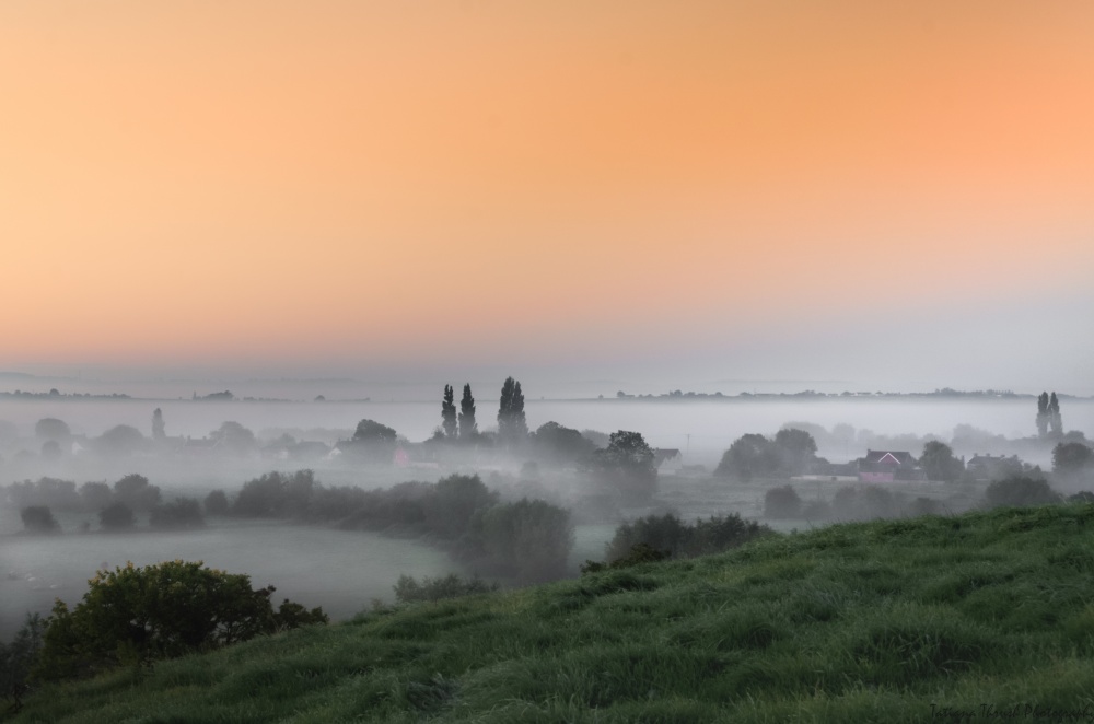 Fog over Somereset Levels photo by Tatiana Thrush