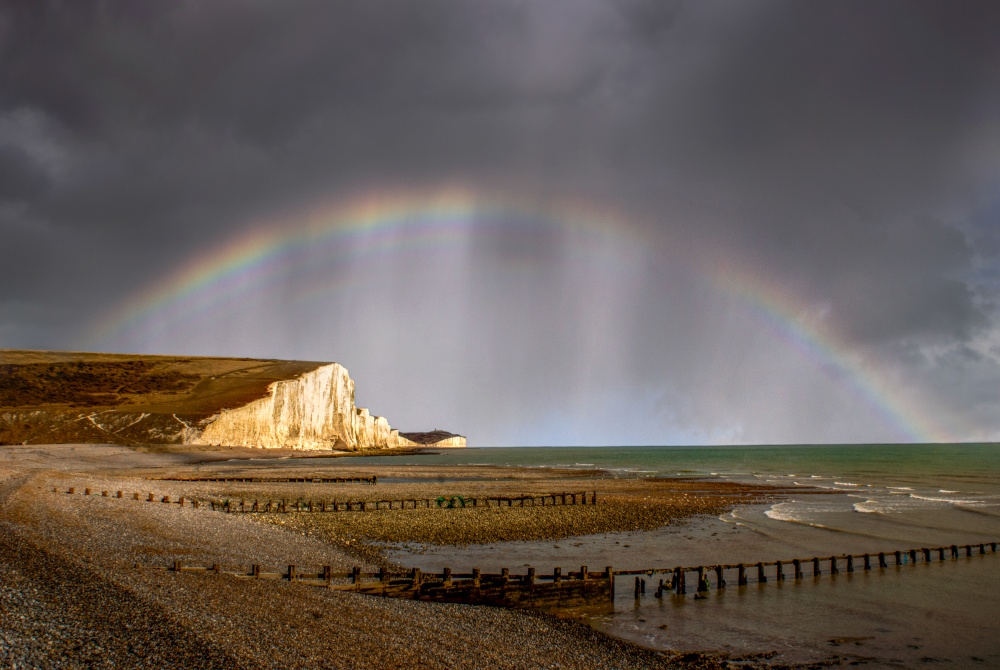 Rain over the Seven Sisters