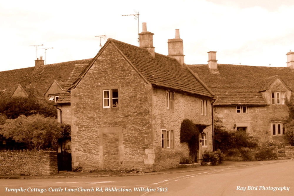 Turnpike Cottage, Biddestone, Wiltshire 2013