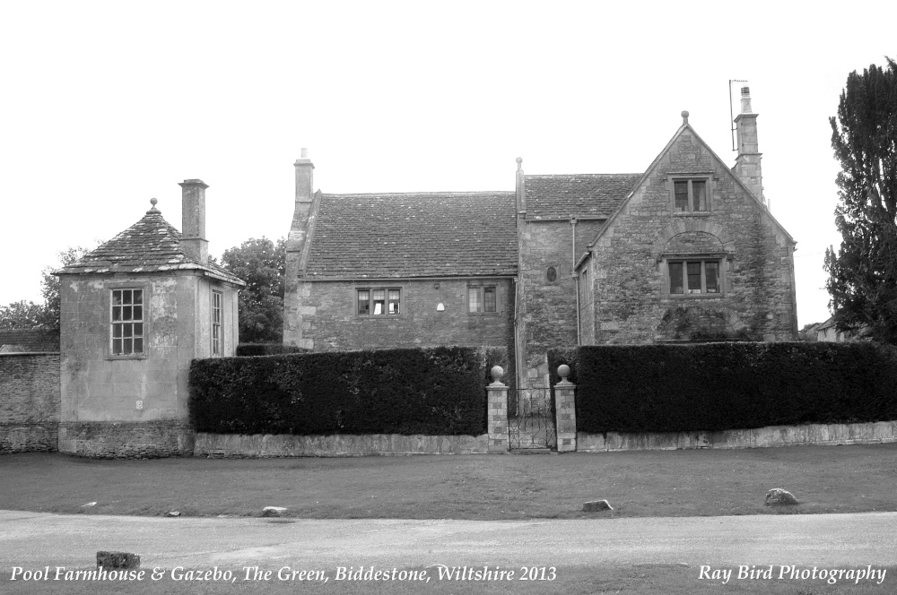 Pool Farmhouse & Gazebo, The Green, Biddestone, Wiltshire 2013