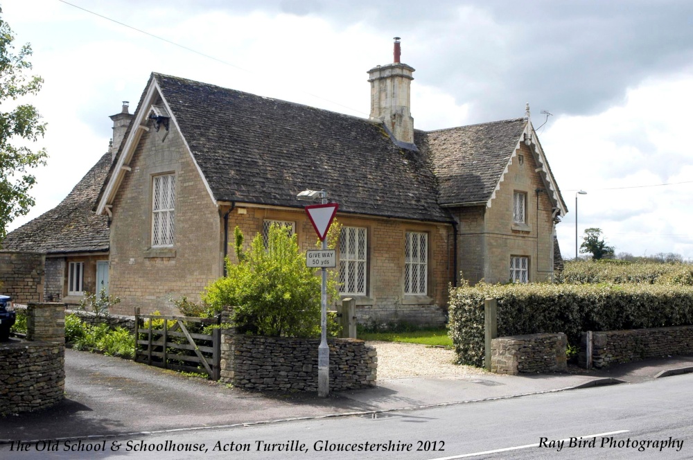 Old School & Schoolhouse, Acton Turville, Gloucestershire 2012