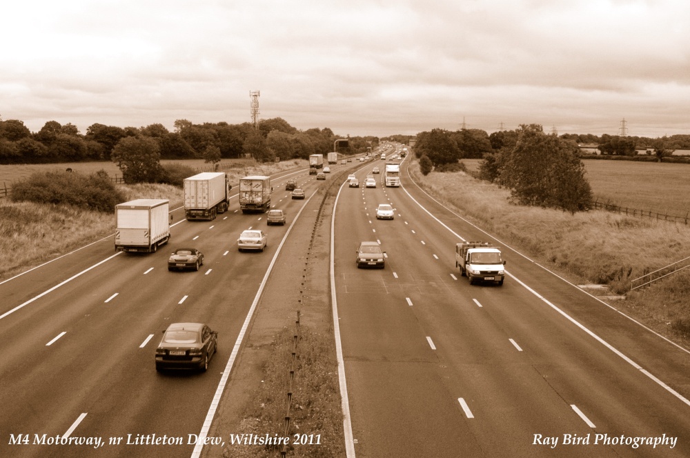 M4 Motorway, nr Littleton Drew, Wiltshire 2011