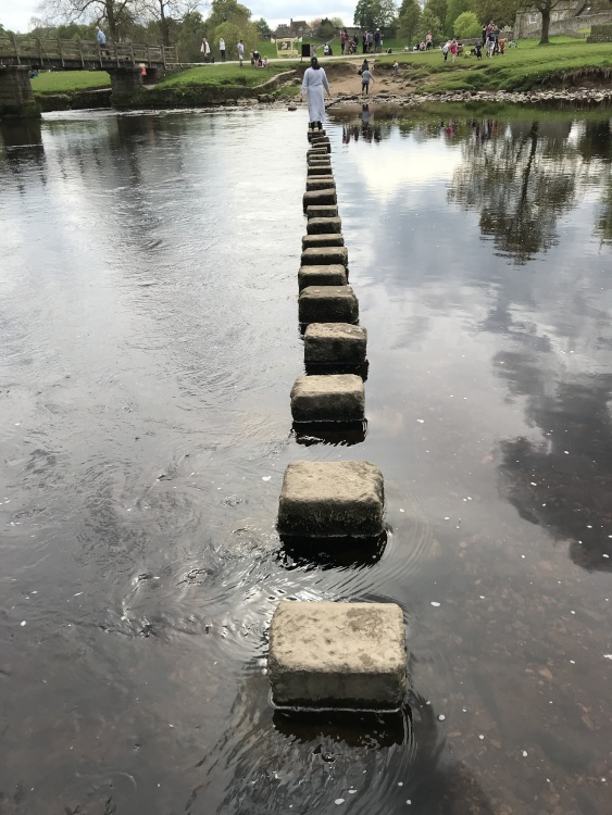 Stepping stones in bolton abbey