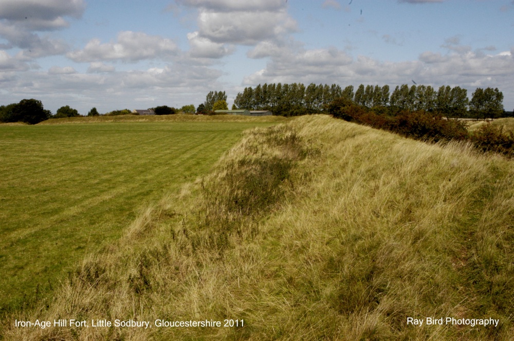 Photograph of Iron-Age Hill Fort (later Roman Camp), Little Sodbury, Gloucestershire 2011