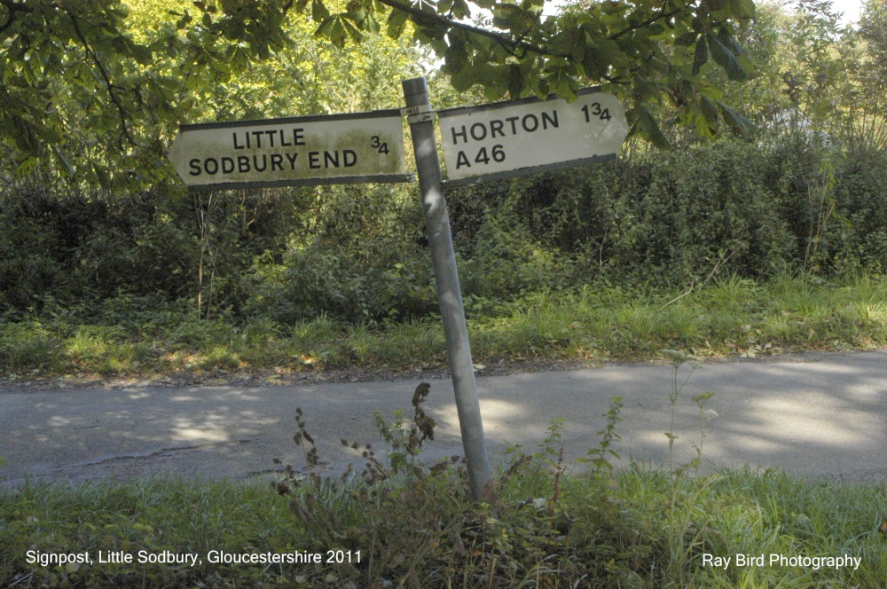 Photograph of Signpost, Little Sodbury, Gloucestershire 2011