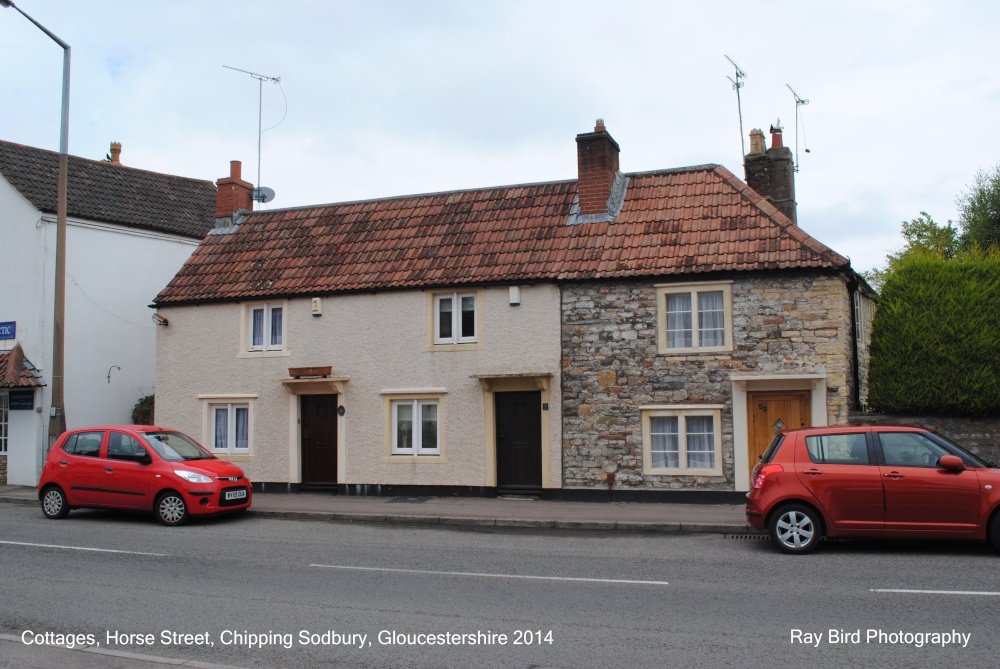 Photograph of Cottages, Horse Street, Chipping Sodbury, Gloucestershire 2014