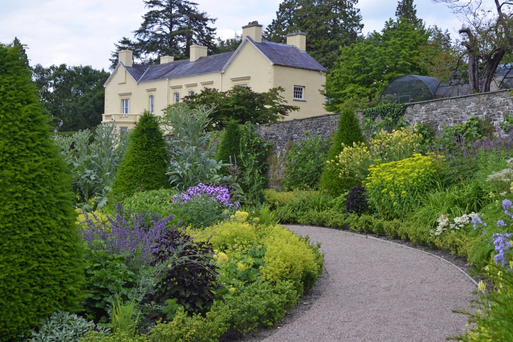Aberglasney Garden and House