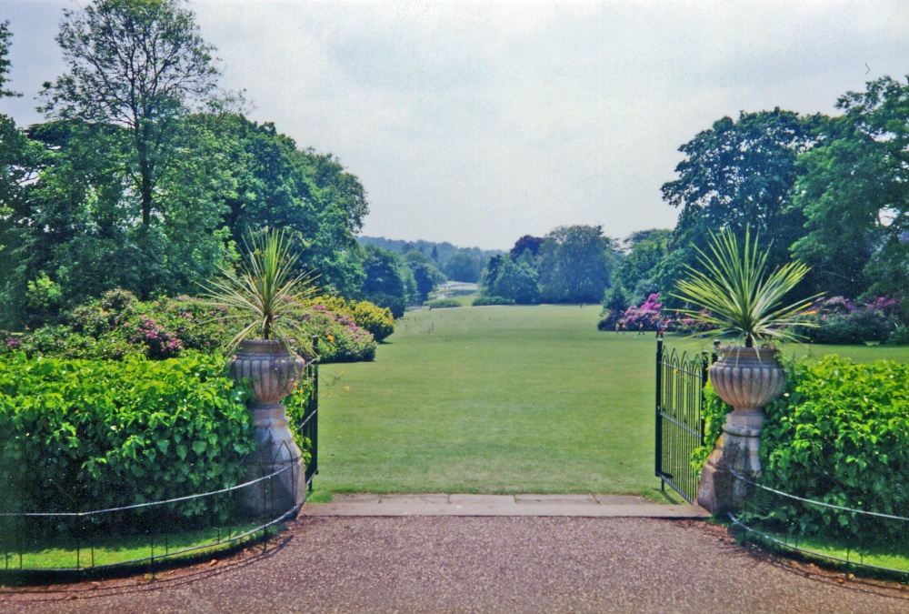 Warwick Castle Grounds