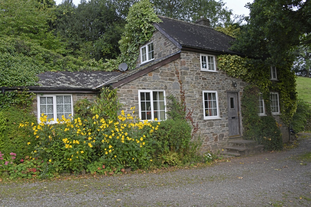 Wern Tanglas Cottage at Newcastle on Clun