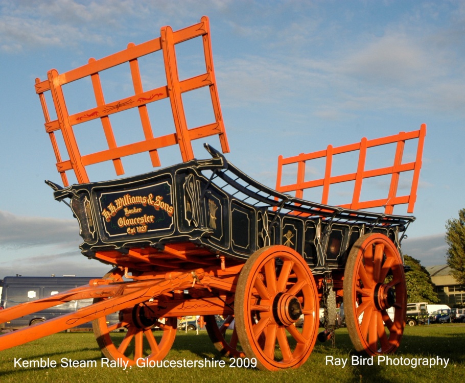 Photograph of Steam Rally, Cotswold Airfield, Kemble, Gloucestershire 2009