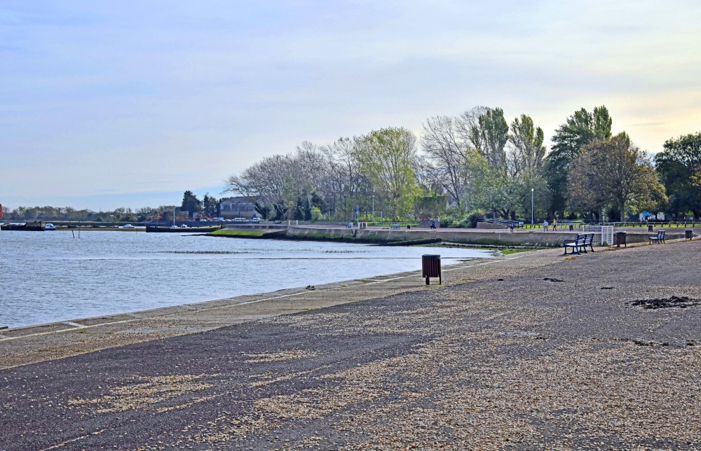 River Medway at the Strand, Gillingham