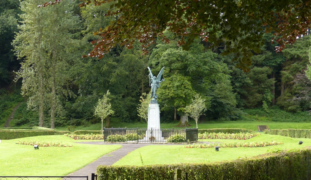 Photograph of WAR MEMORIAL TO THE PEOPLE WHO DIED IN THE GREAT WARS IN BUCCLEUCH PARK LANGHOLM