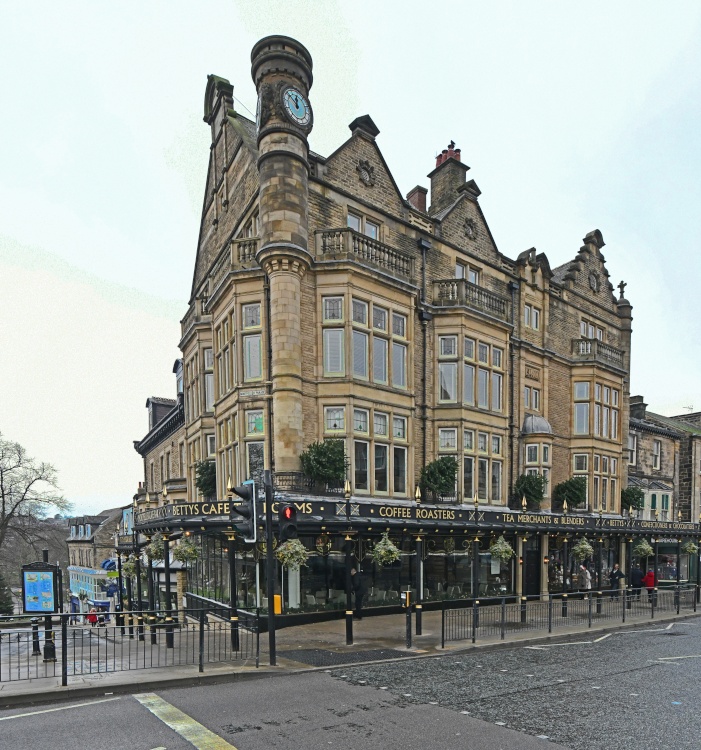 Harrogate, Betty's Tea Room