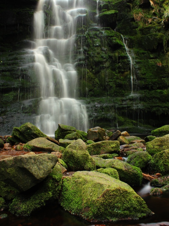 middle black clough south yorks