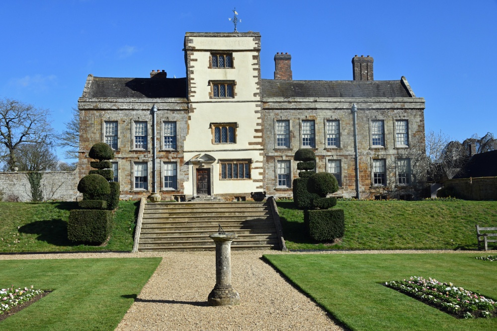 Canons Ashby House