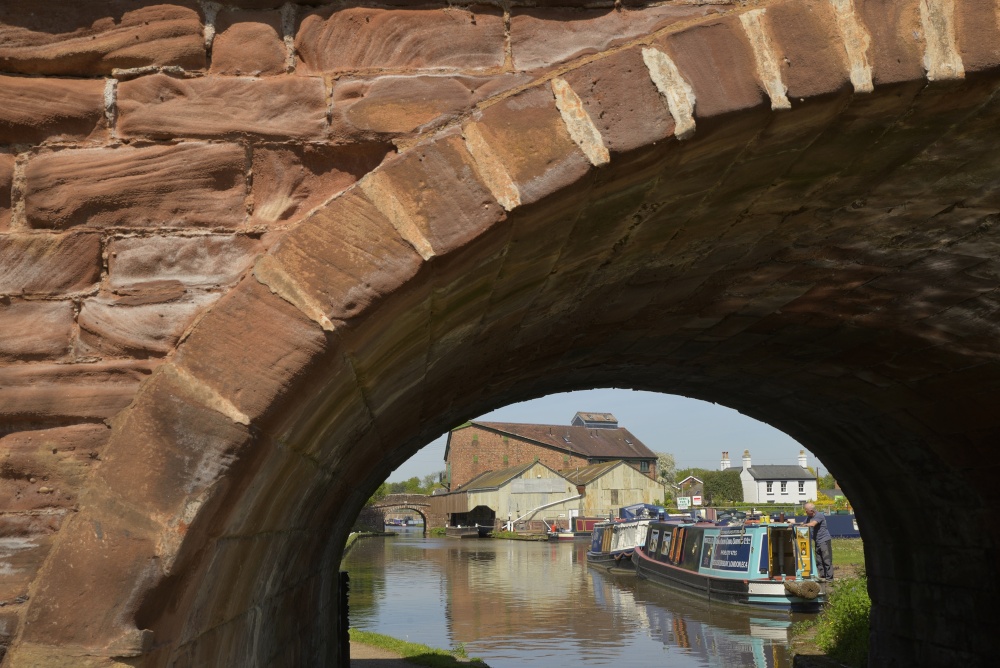 Photograph of Bridge over the Shropshire Union Canal, Market Drayton, Shropshire