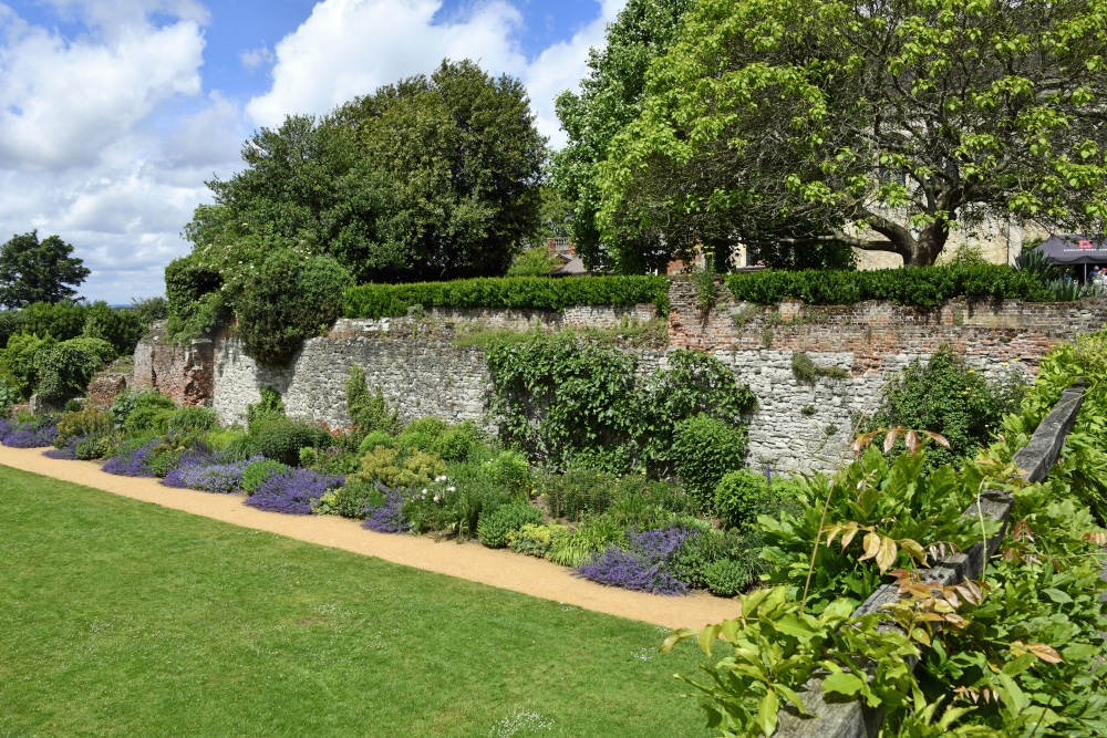 Eltham Palace Garden