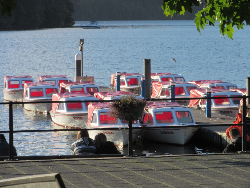Hire a motor boat at Bowness on Windermere