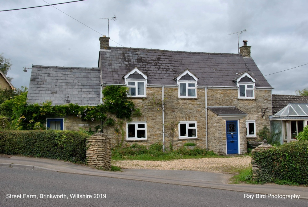 Street Farmhouse, The Street/B4042, Brinkworth, Wiltshire 2019