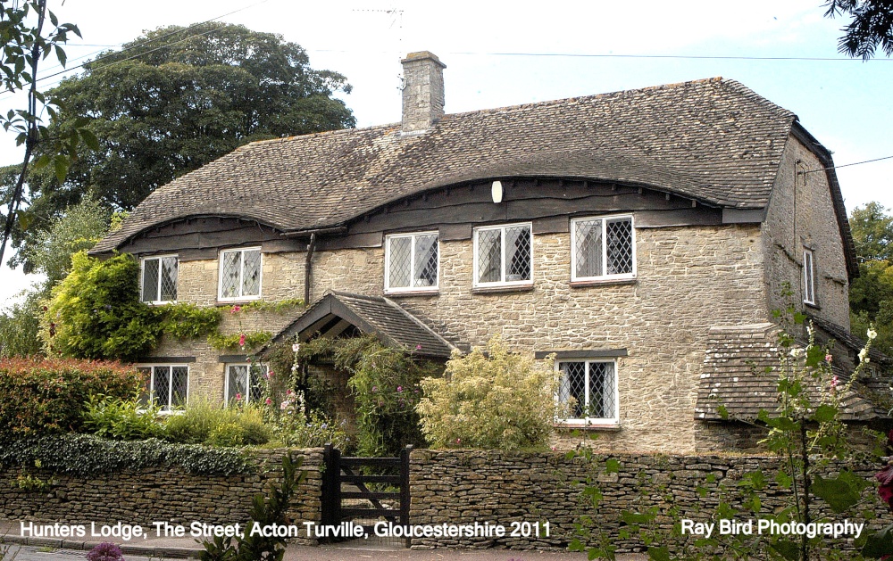Hunters Lodge, Acton Turville, Gloucestershire 2011
