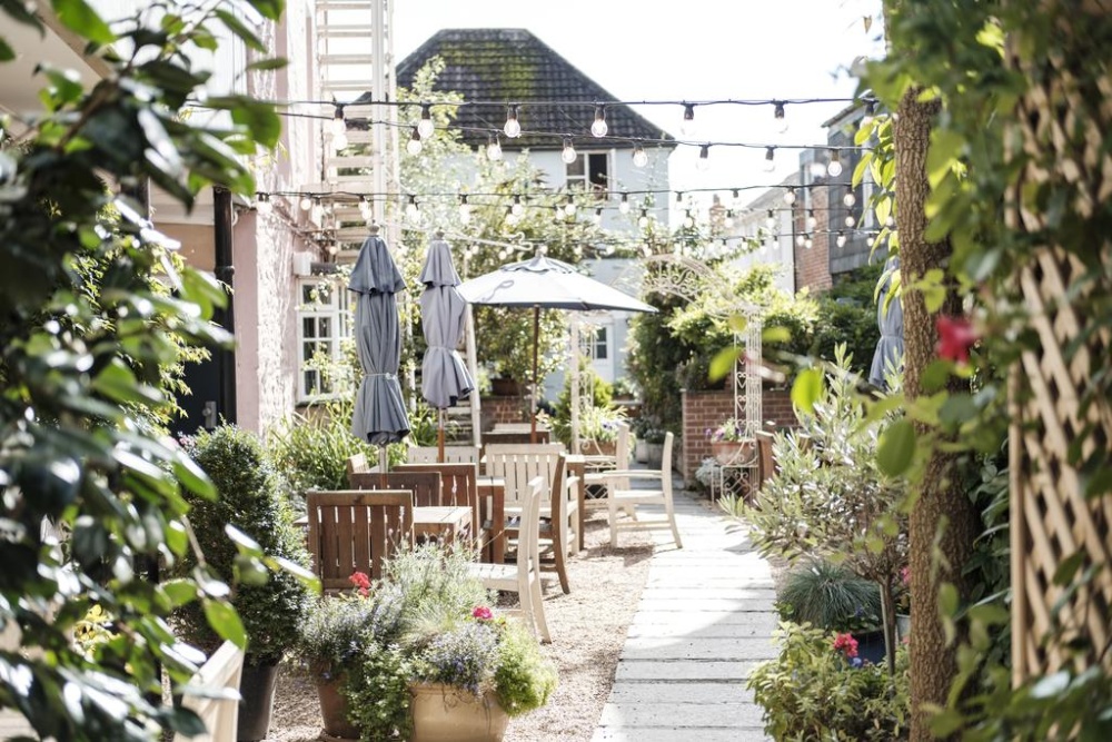 Bull Hotel, Bridport