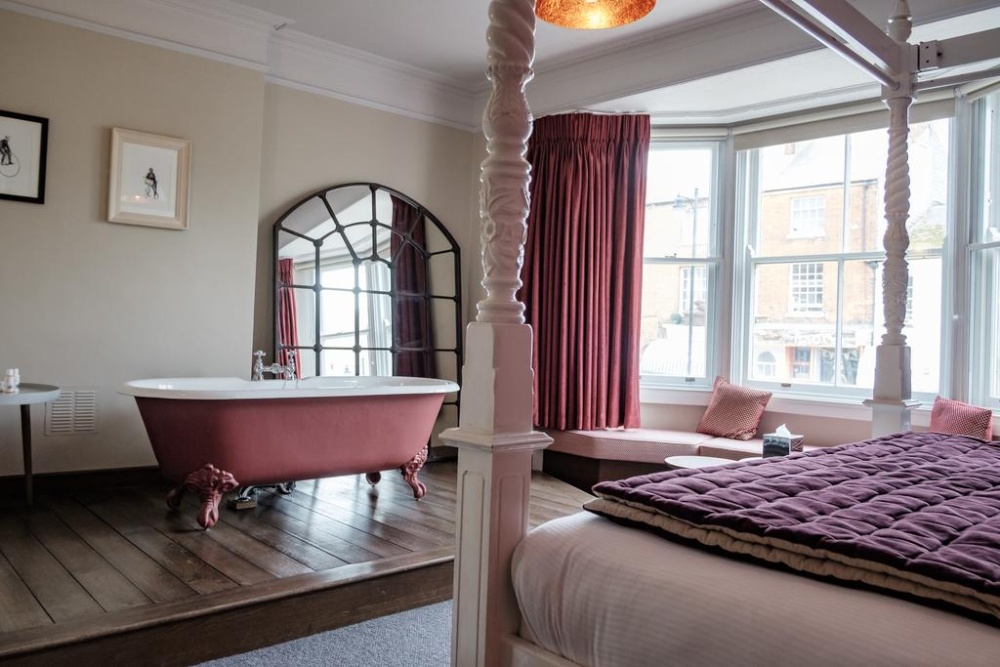 Bull Hotel, Bridport