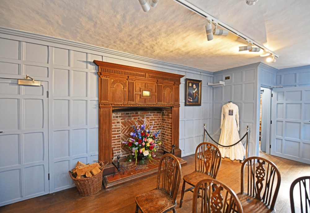 Rooms in Eastgate House, Rochester