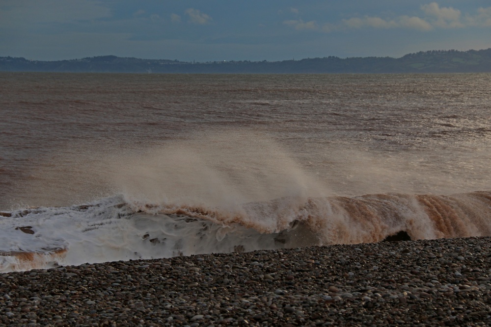 Crested waves in Budleigh Salterton