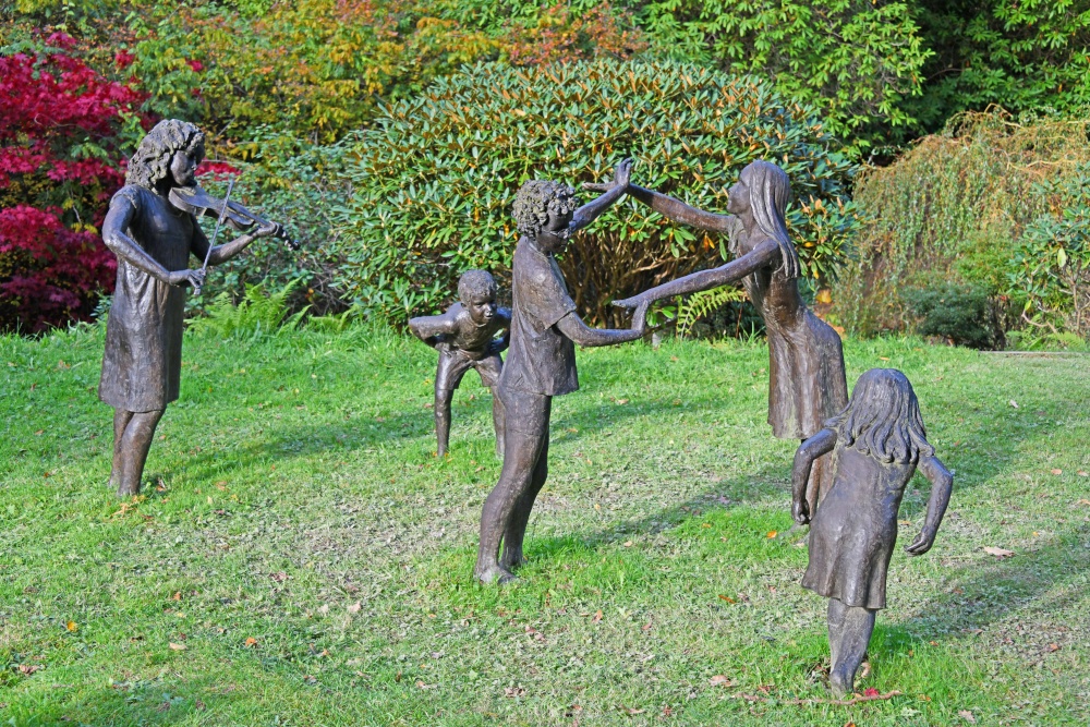 Ramster Gardens,  Chiddingfold