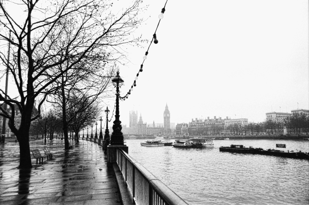 London. Embankment 1986