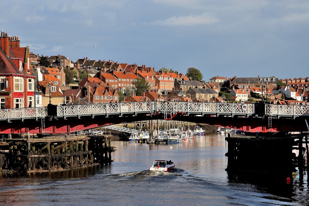 Bridge over River Esk, Whitby