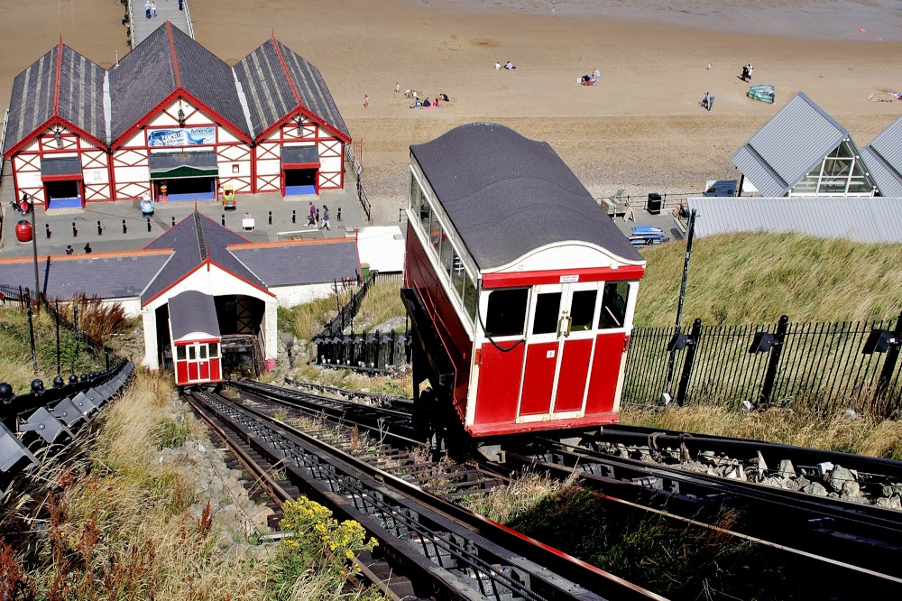 Cliff Lift Saltburn-by-the-Sea photo by Tom Curtis