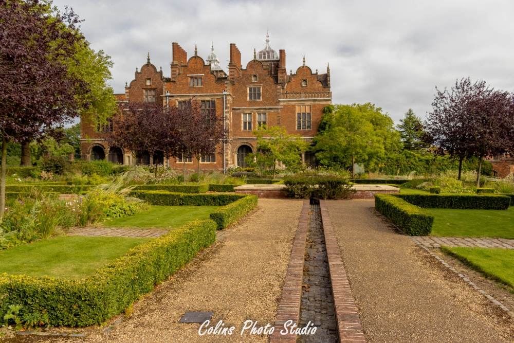 Lady Holte's Garden, Aston Hall photo by Colin Gibson
