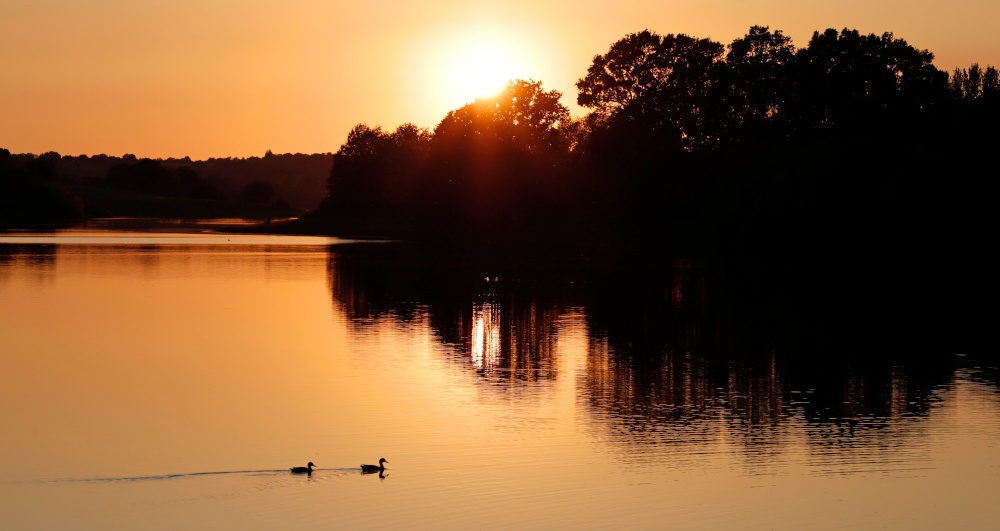 Sunset over Bewl Water near Wadhurst. East Sussex