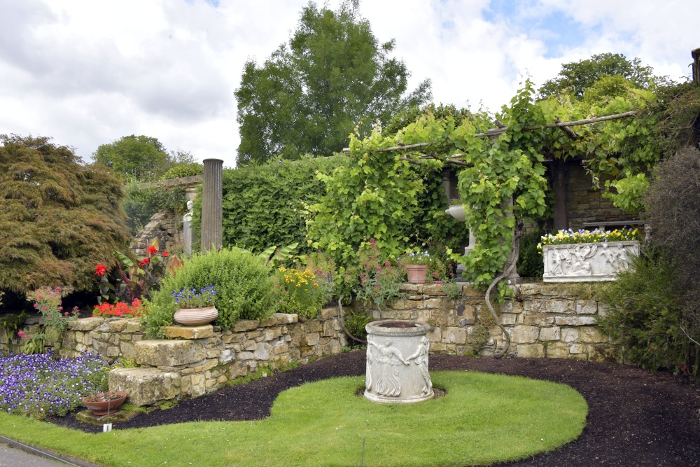 Italian Garden, Hever Castle