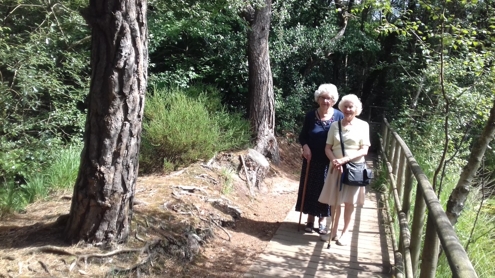 Bystock fish pond photo by Bpeters