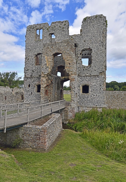 Baconsthorpe Castle