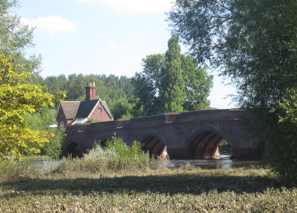 Clifton Hampden Bridge