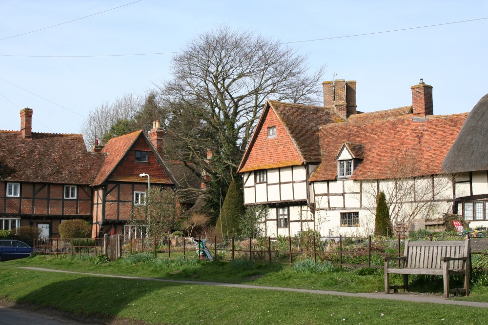 A quiet corner in Main Road, East Hagbourne
