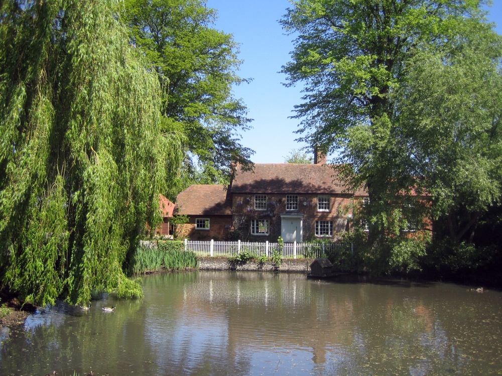 Photograph of The village pond, Kidmore End
