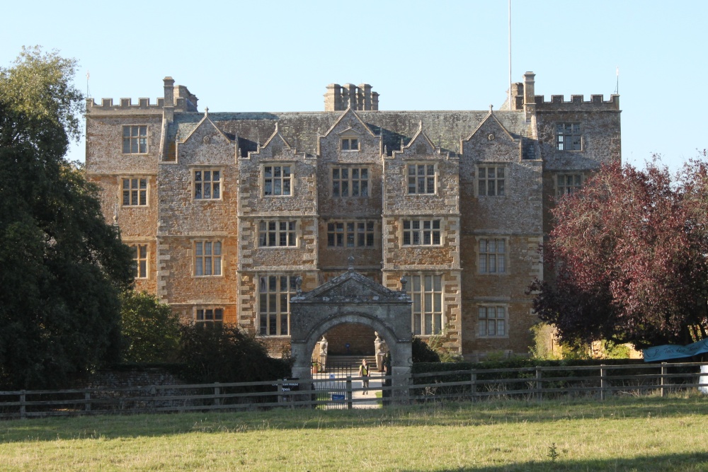 Chastleton House photo by Roger Sweet