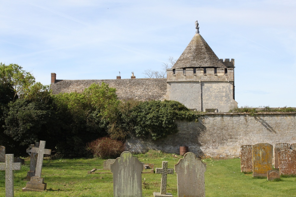 The Great Kitchen and Manor Farmhouse viewed from the churchyard at Stanton Harcourt