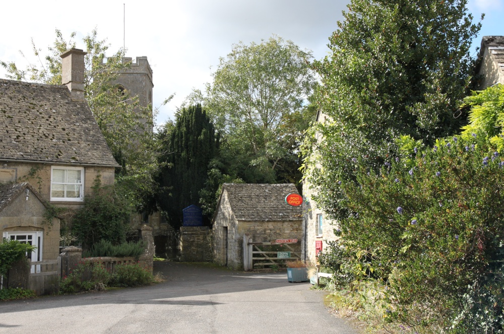 The entrance to St. James' churchyard, Stonesfield