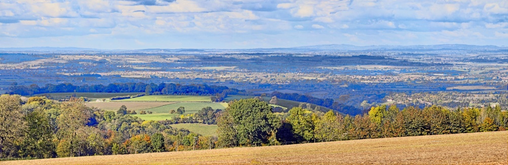 View towards Tewkesbury in the Cotswolds