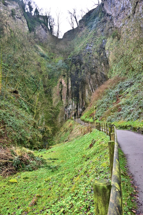 The Path From Castleton Centre to Peak Cavern