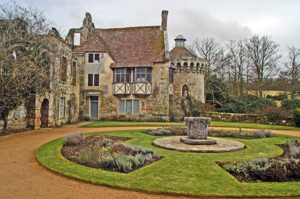 Scotney Castle