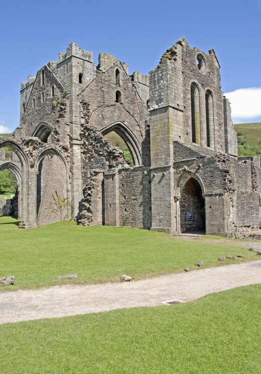 Llanthony Priory