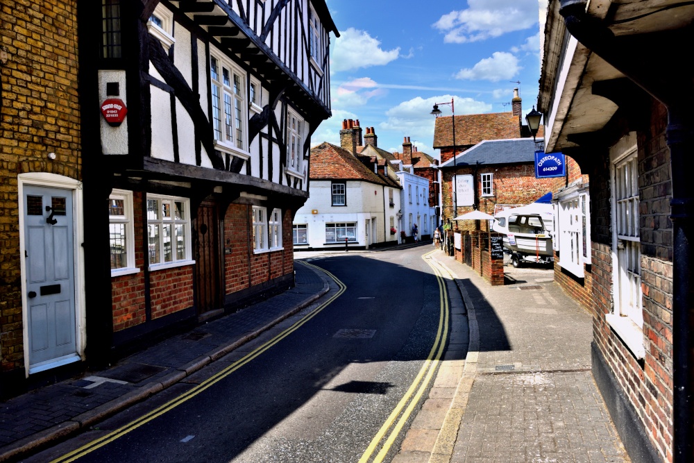 Sandwich Has Lots of Elizabethan Houses, in the Garrison Style