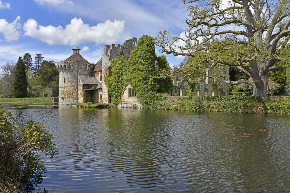 Scotney Castle