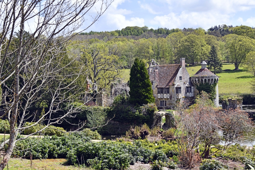 Scotney Castle